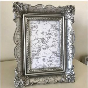 🪞 NEW stunning silver ornate carved frame 4x6 luxe picture frame